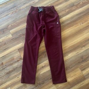 FIGS High Waisted Scrub Pants SOLD